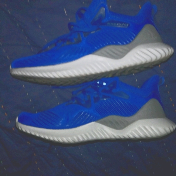 Adidas bounce - Picture 1 of 8